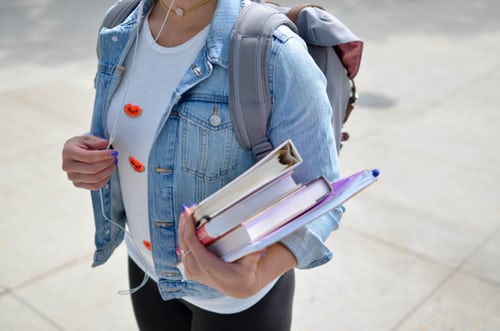 Top 10 side hustles for students in 2020